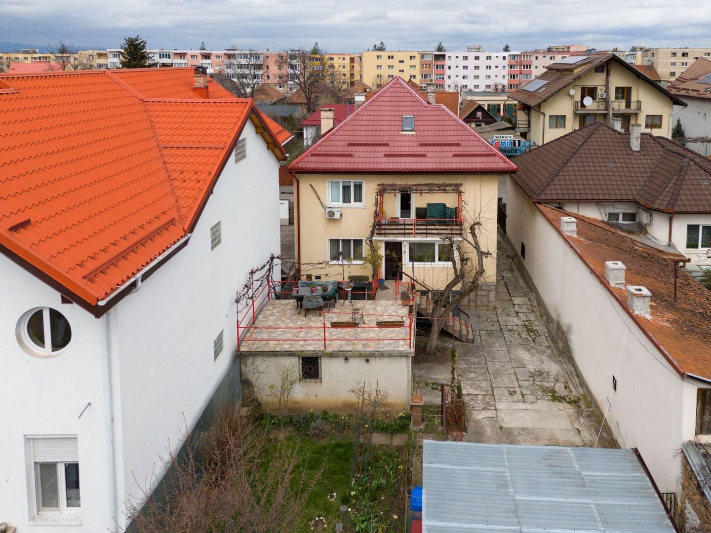 Apartament cu 3 camere la casa | Curte 130 mp | Zona Grivitei strada Vulcan - Poză 20