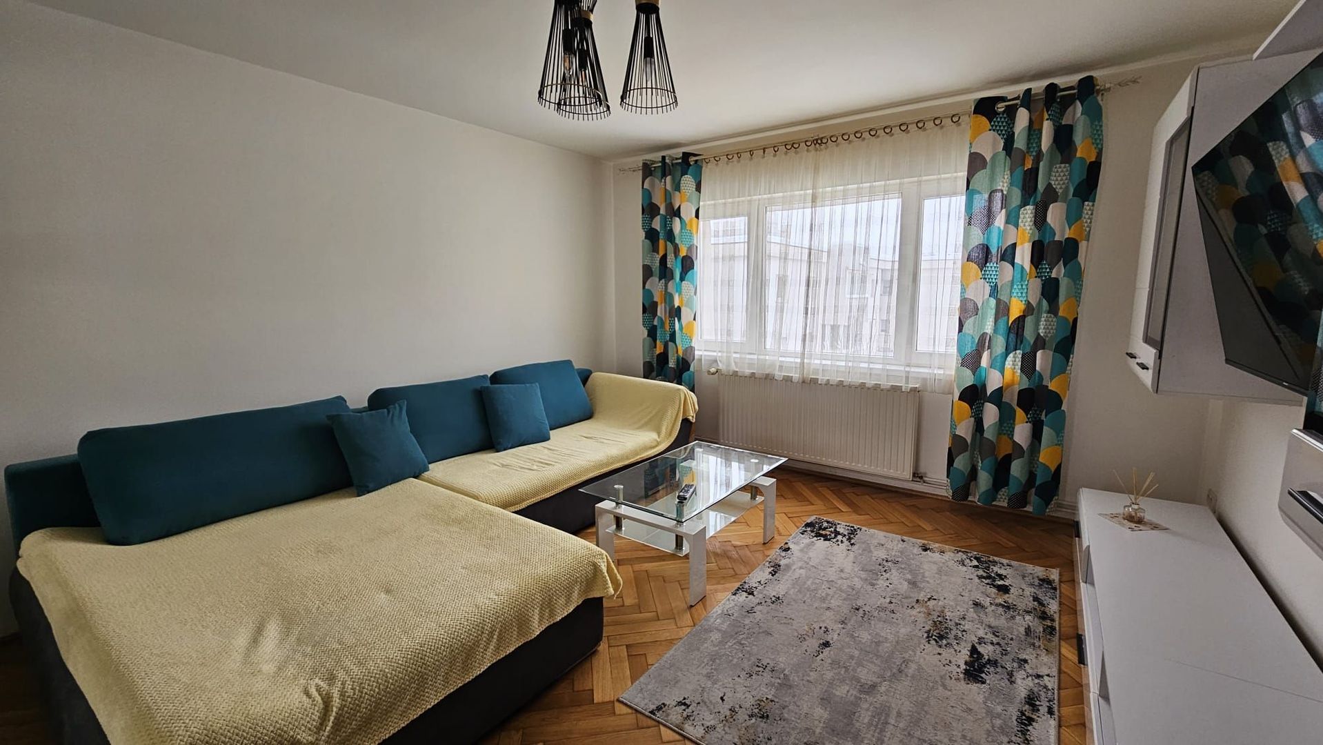 La 5 minute de Centru Civic, apartament pet friendly - Poză 1