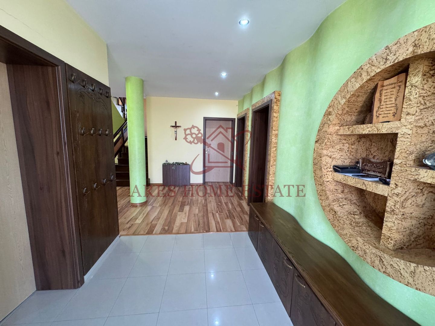 Casă spațioasă, 6 camere, teren 947 mp – Giarmata Vii, comision 0 - Poză 3