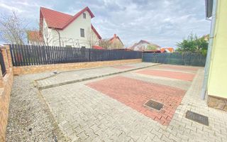 Casă Individuală I Curte Generoasă I Selimbar - Poză 11