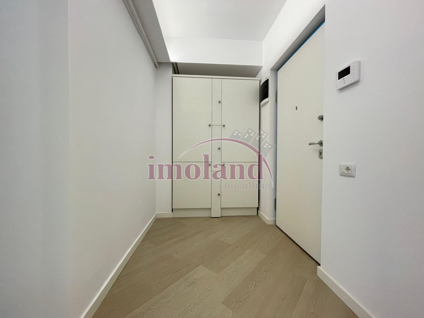 Vanzare apartament 2 camere - Cortina North / Pipera mobilat si utilat - Poză 12