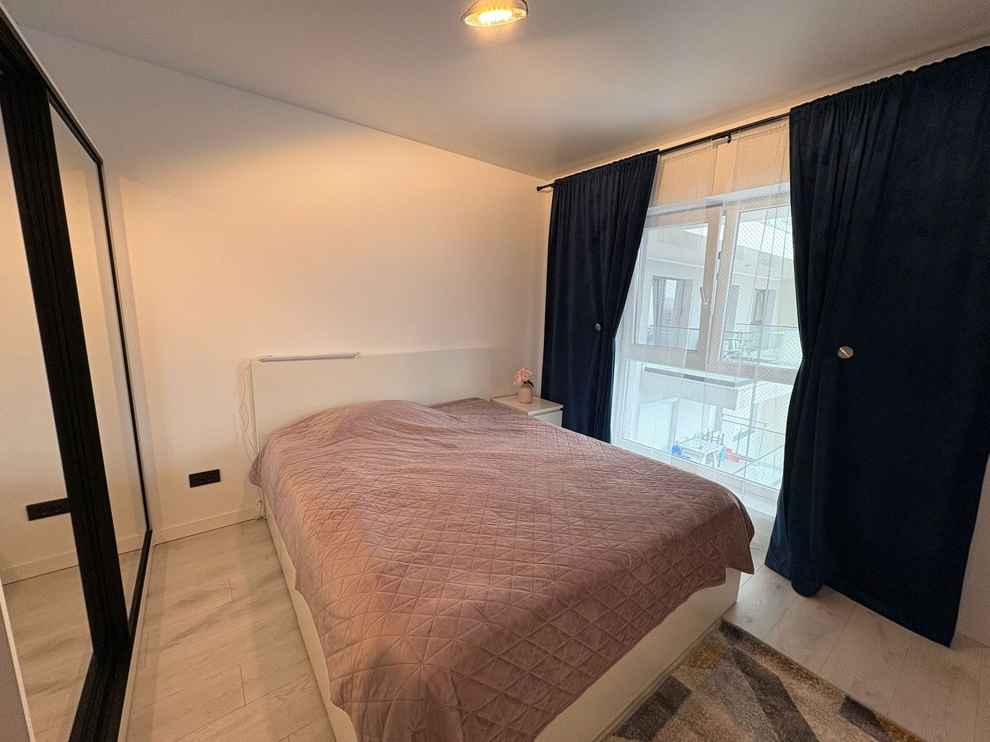 AP. 2 CAMERE SUN ROYAL VIEW, LOC PARCARE, BLOC NOU, METROU 8 MINUTE - Poză 6