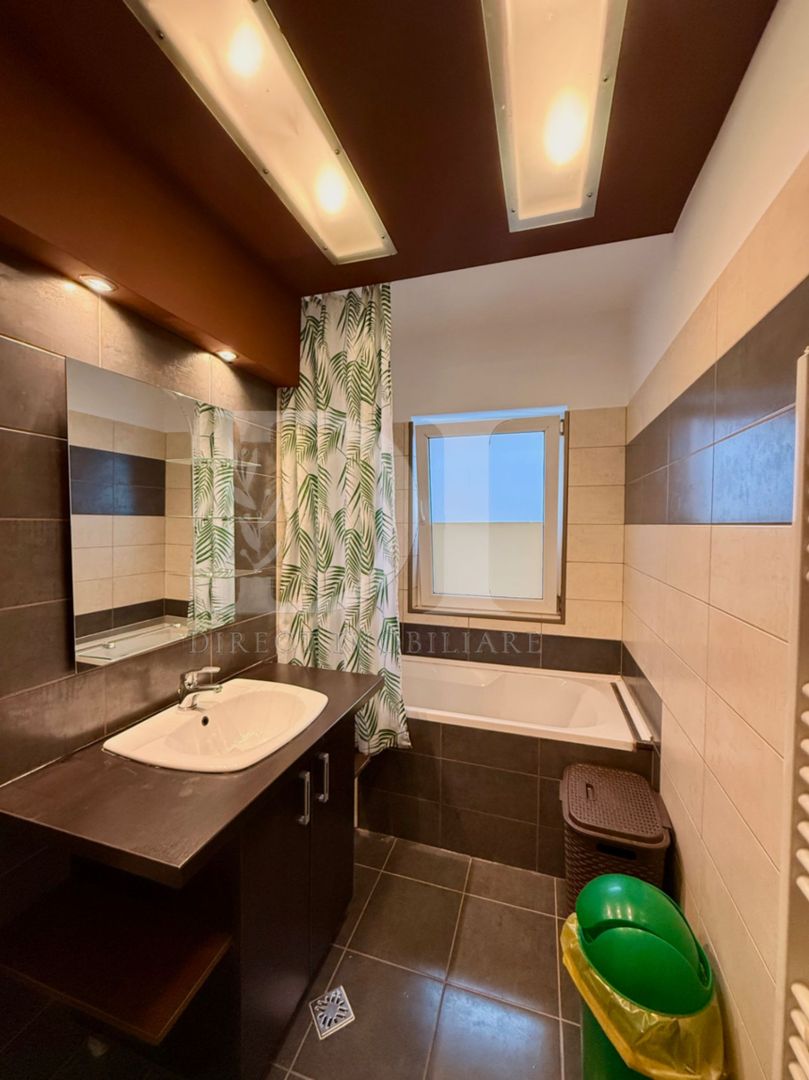 Apartament decomandat / etaj intermediar / Zona Terra - Poză 11