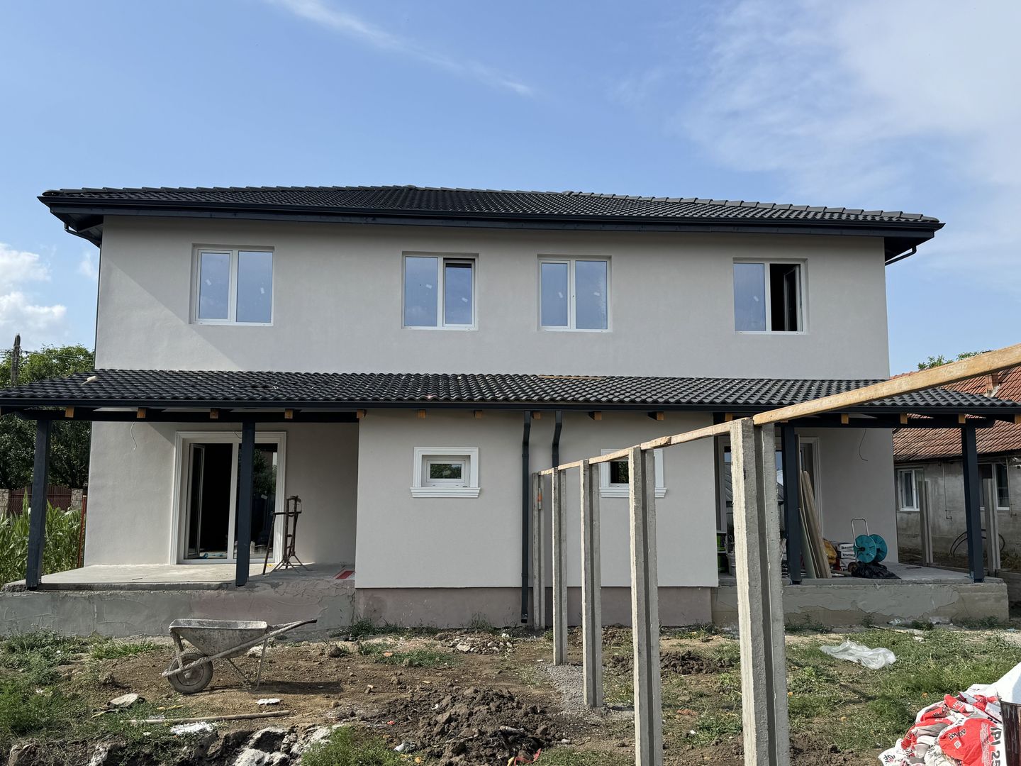 1/2 Duplex Utvin,4 Camere,2 Bai,Toate Utilitatile - Poză 2