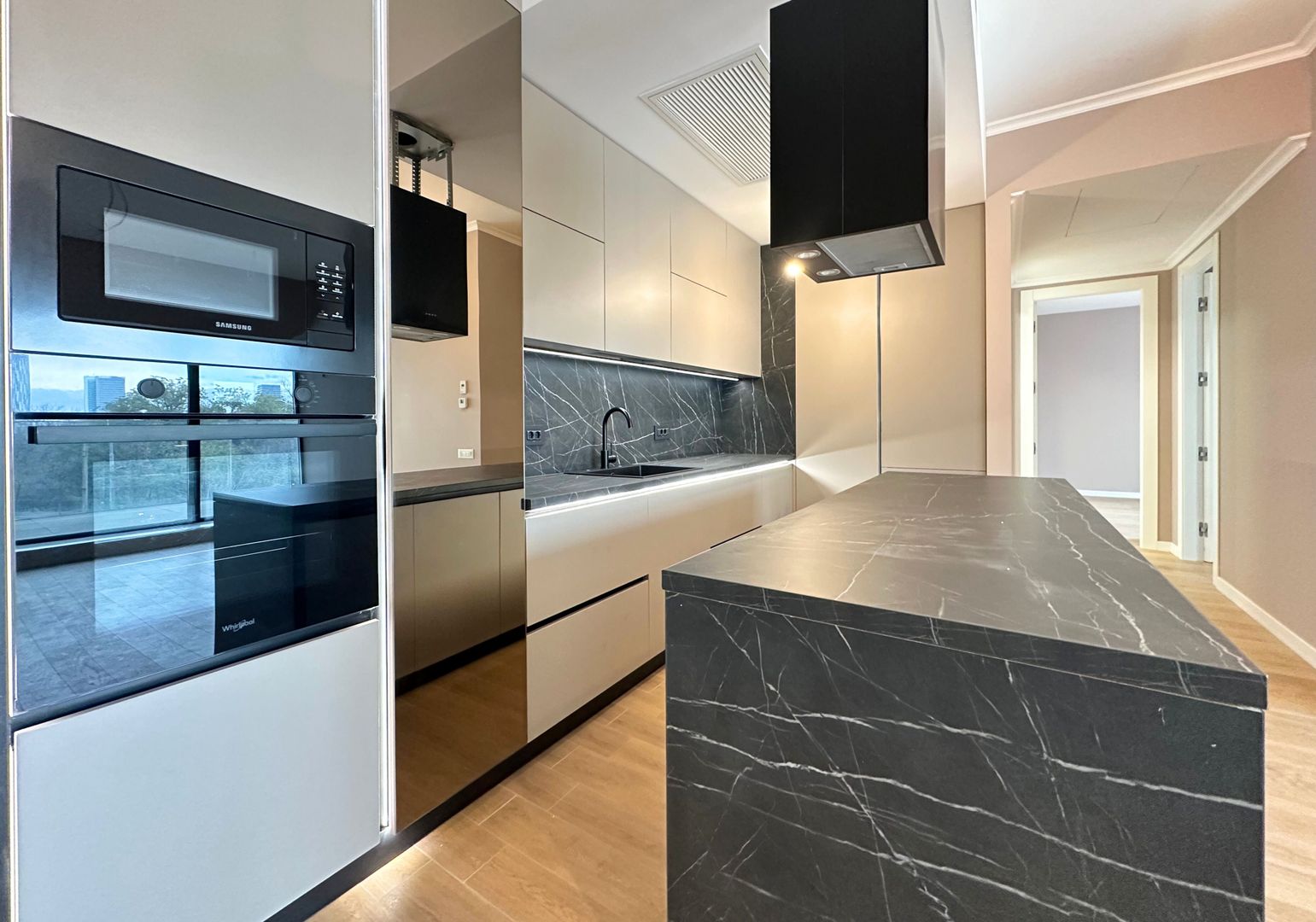 Închiriere apartament 4 camere cu grădină proprie ONE Verdi - Poză 18