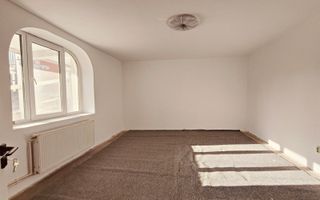 Vilă de închiriat, parter + etaj, str. Valea Rediului 36 - Poză 22