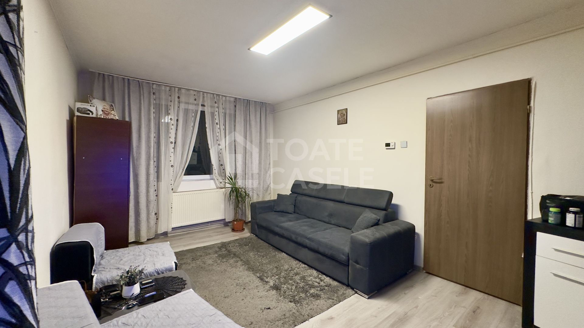 Apartament cu 2 camere în zona Piața Abator – locație ideală pentru locuit sau investiție - Poză 2