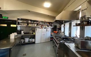 Spațiu comercial de închiriat – Centru, Cluj-Napoca (Zona Horea) - Poză 6