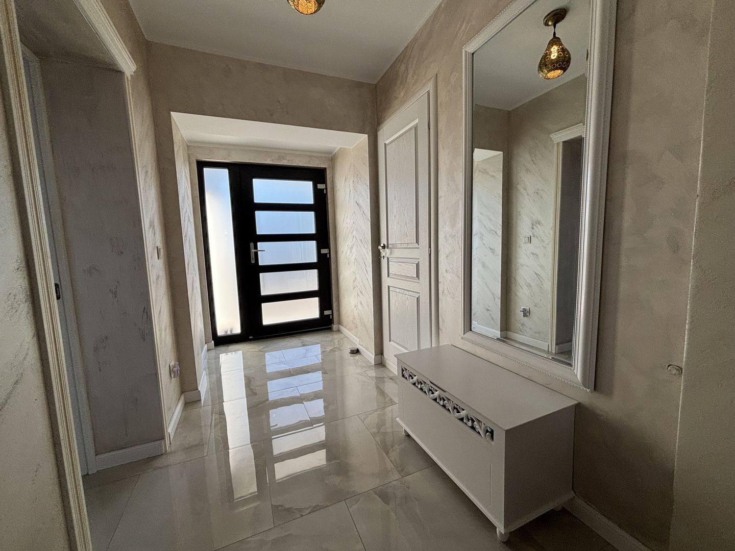 Casa INDIVIDUALA 6 camere, curte superba - zona Brana, Selimbar - Poză 23