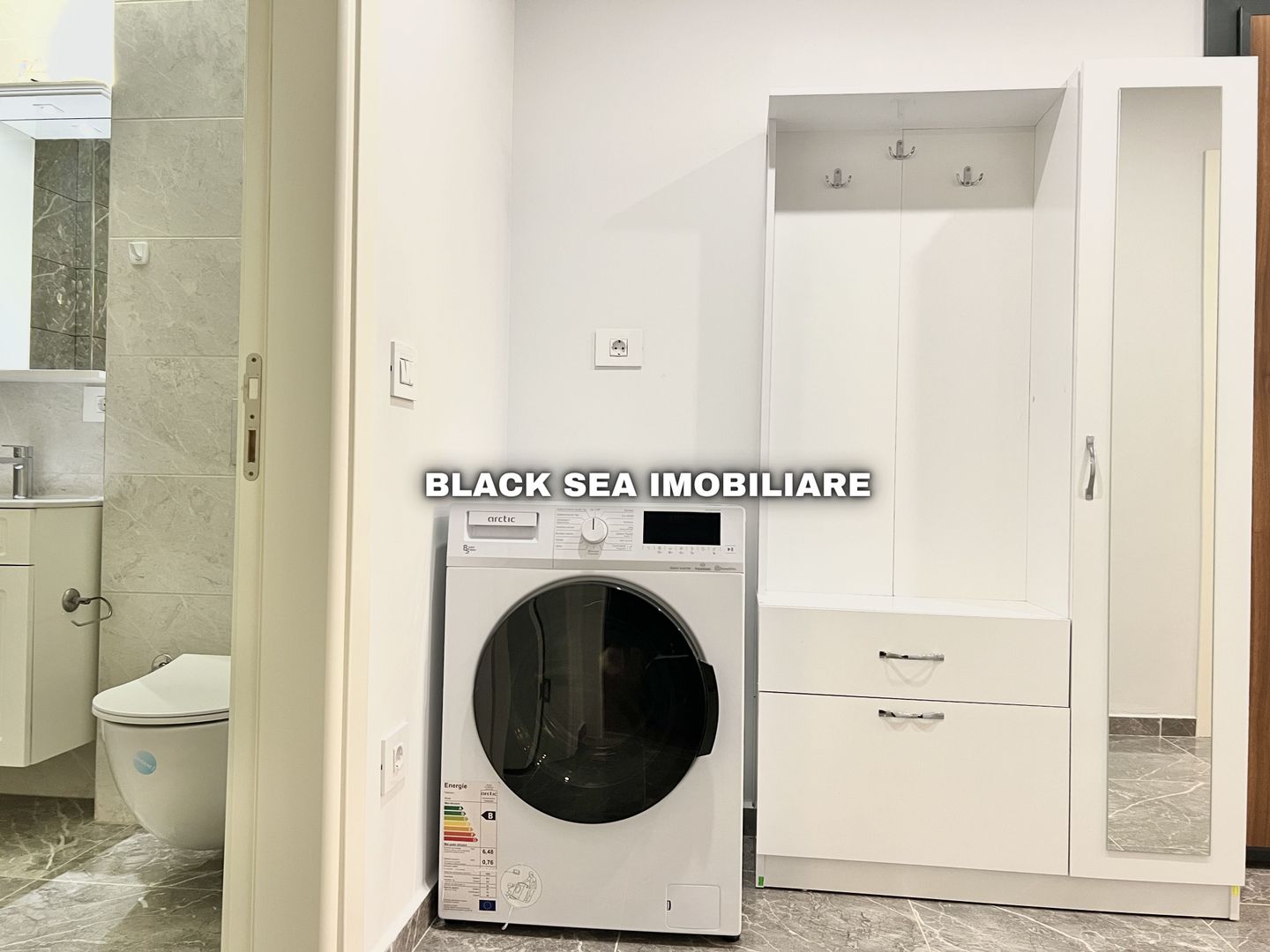 Apartament 2 camere de vanzare - zona Carrefour / Tomis Plus - Ocazie - Poză 15