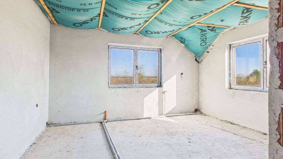 Proprietate impresionantă de vânzare in Nădab - Poză 31