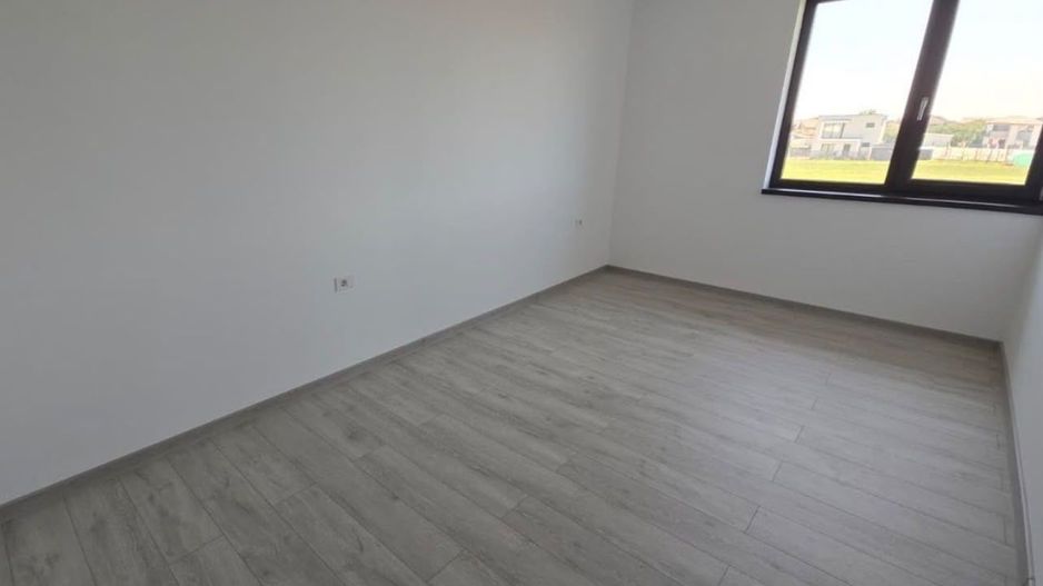 CASA INDIVIDUALA GLINA, INCALZIRE PARDOSEALA, TEREN 325 MP, COMIS 0% - Poză 6