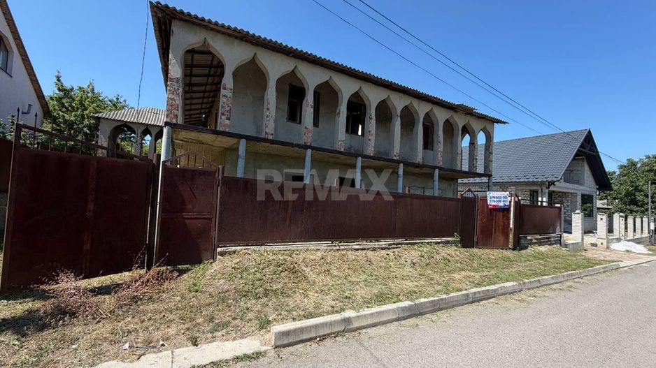 Casă, 225 m², Vadul lui Vodă, Centru - Poză 4