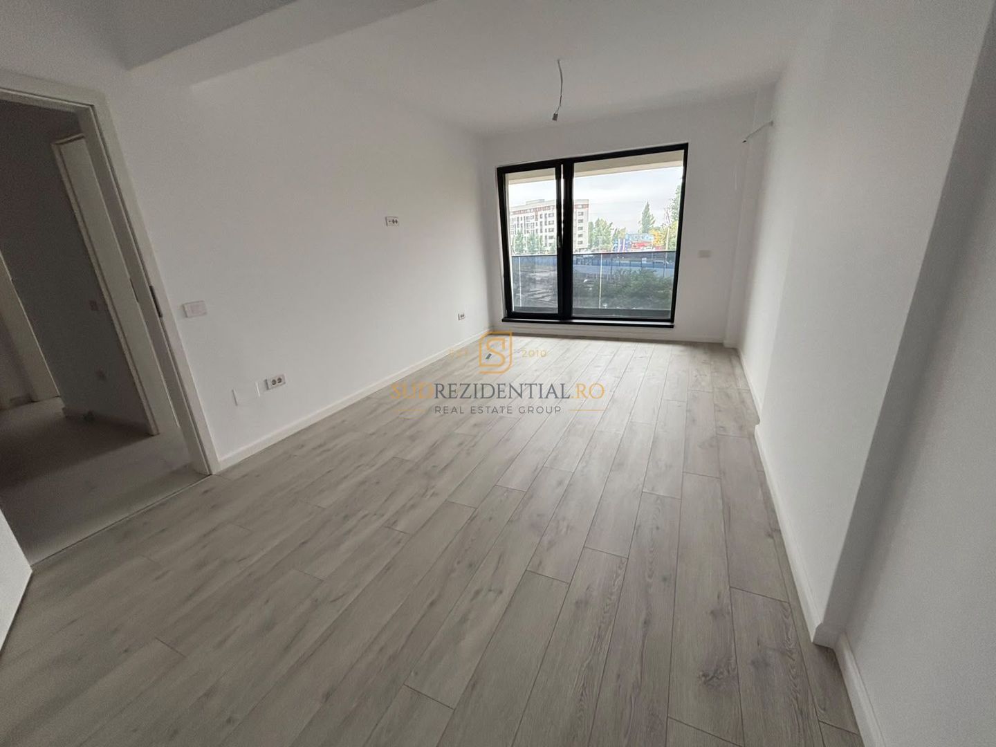 Apartament 2 camere de inchiriat, acces metrou Berceni - Poză 1