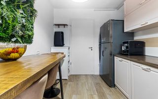 Apartament cochet mobilat-utilat, 3 camere, parcare, boxa, Kasper Coresi - Poză 12