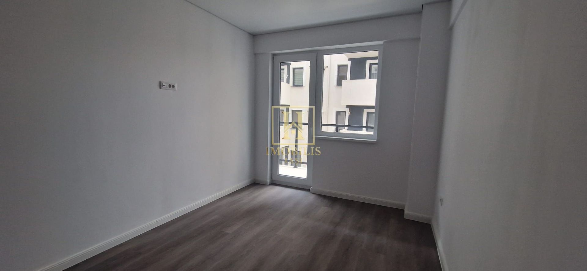 Apartament 1 camera SD 35 mp Bucium 57600 euro - Poză 2