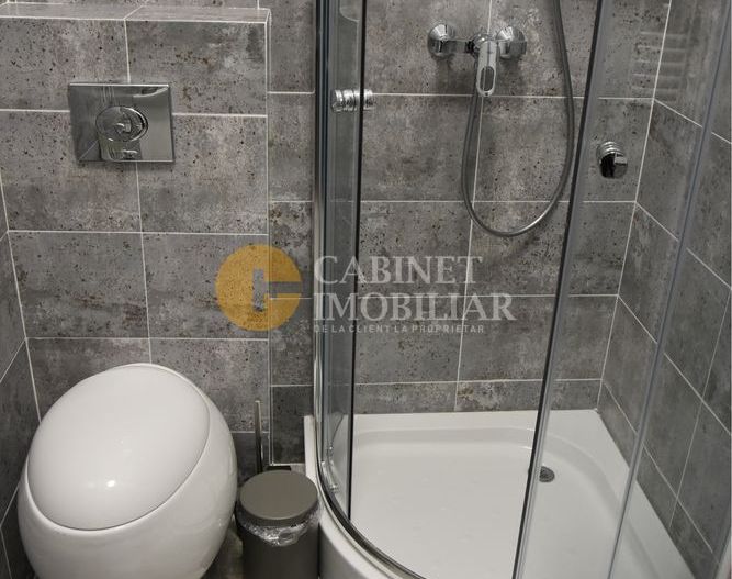 Palas Mall - Bloc Nou - 2 camere - Etaj 1 - Mobilat si Utilat - Poză 7