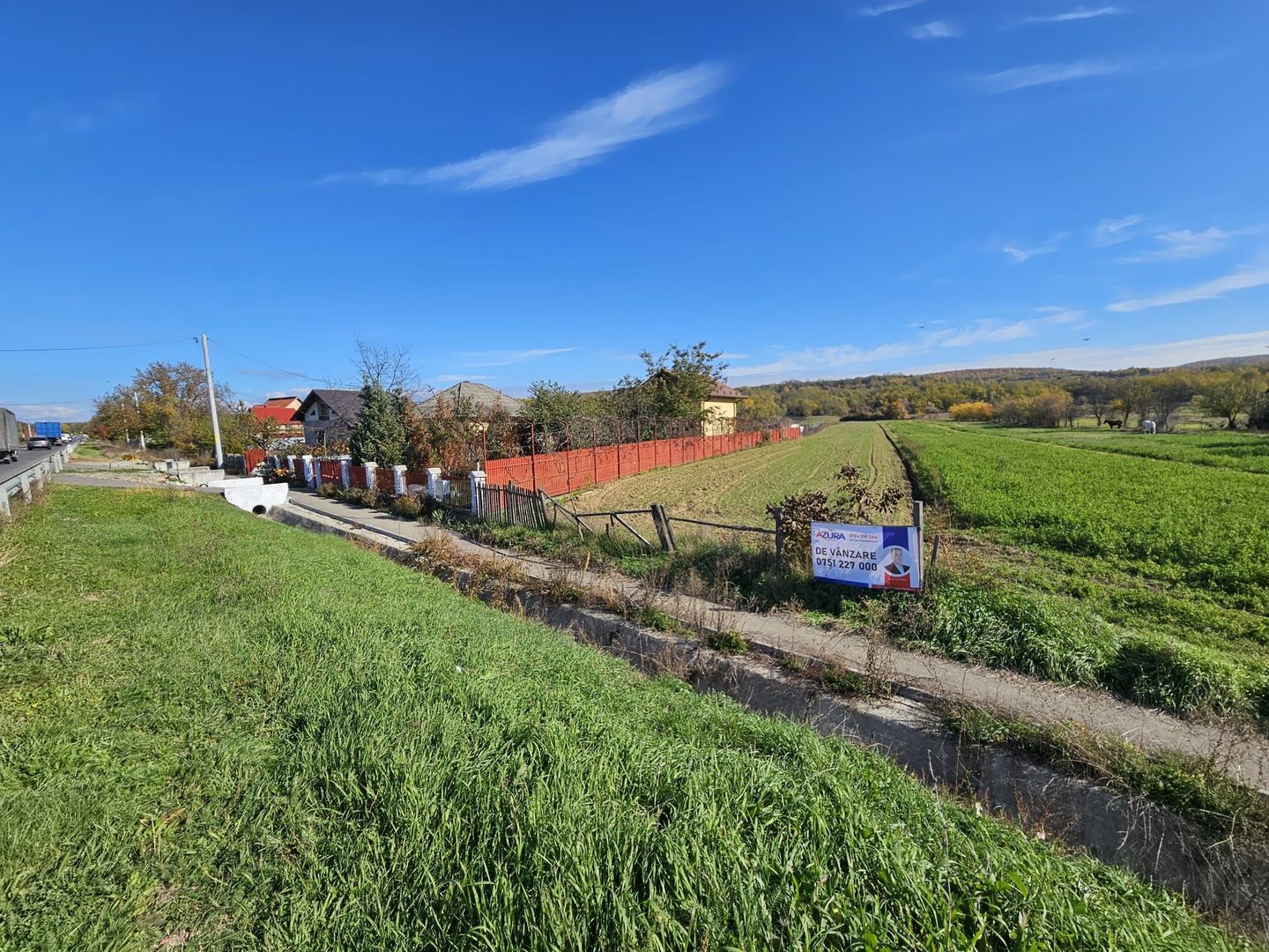 Teren de vânzare - 4000 mp stradal, DN73 Pitești - Câmpulung - Poză 2