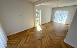 DUPLEX 4 CAMERE  120MP  VISAN - Poză 15
