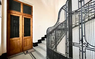 Apartament grandios cu vedere spectaculoasă spre Piața Libertății - Poză 35