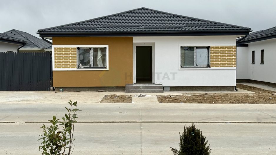 Casa 4 camere pe parter-Tunari | Teren 400 mp - Poză 1