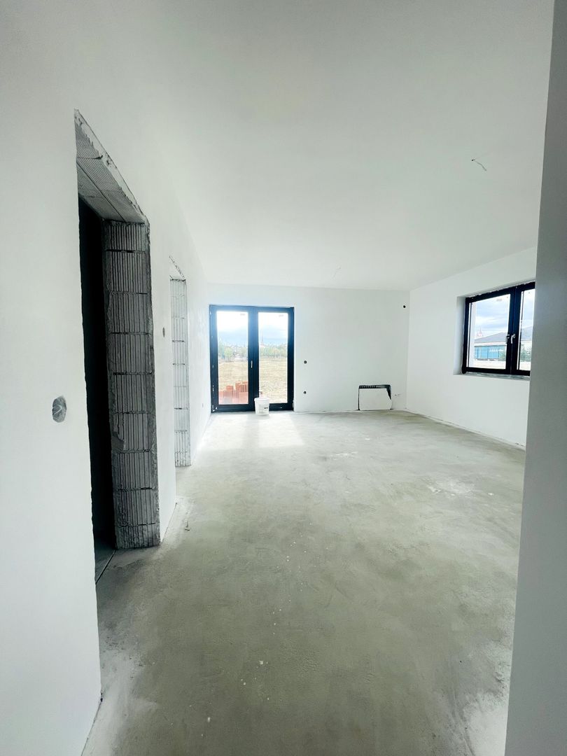 Casă Parter Semifinisată – Oșorhei, utilități complete, teren 515 mp - Poză 9