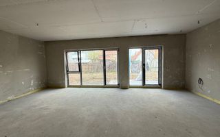 PROIECT DEOSEBIT - Poză 3