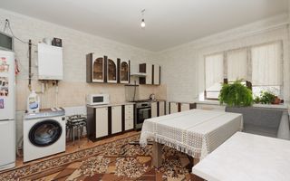 Vânzare, casă individuală, 2 nivele, str. Fructelor, or. Ialoveni. - Poză 10