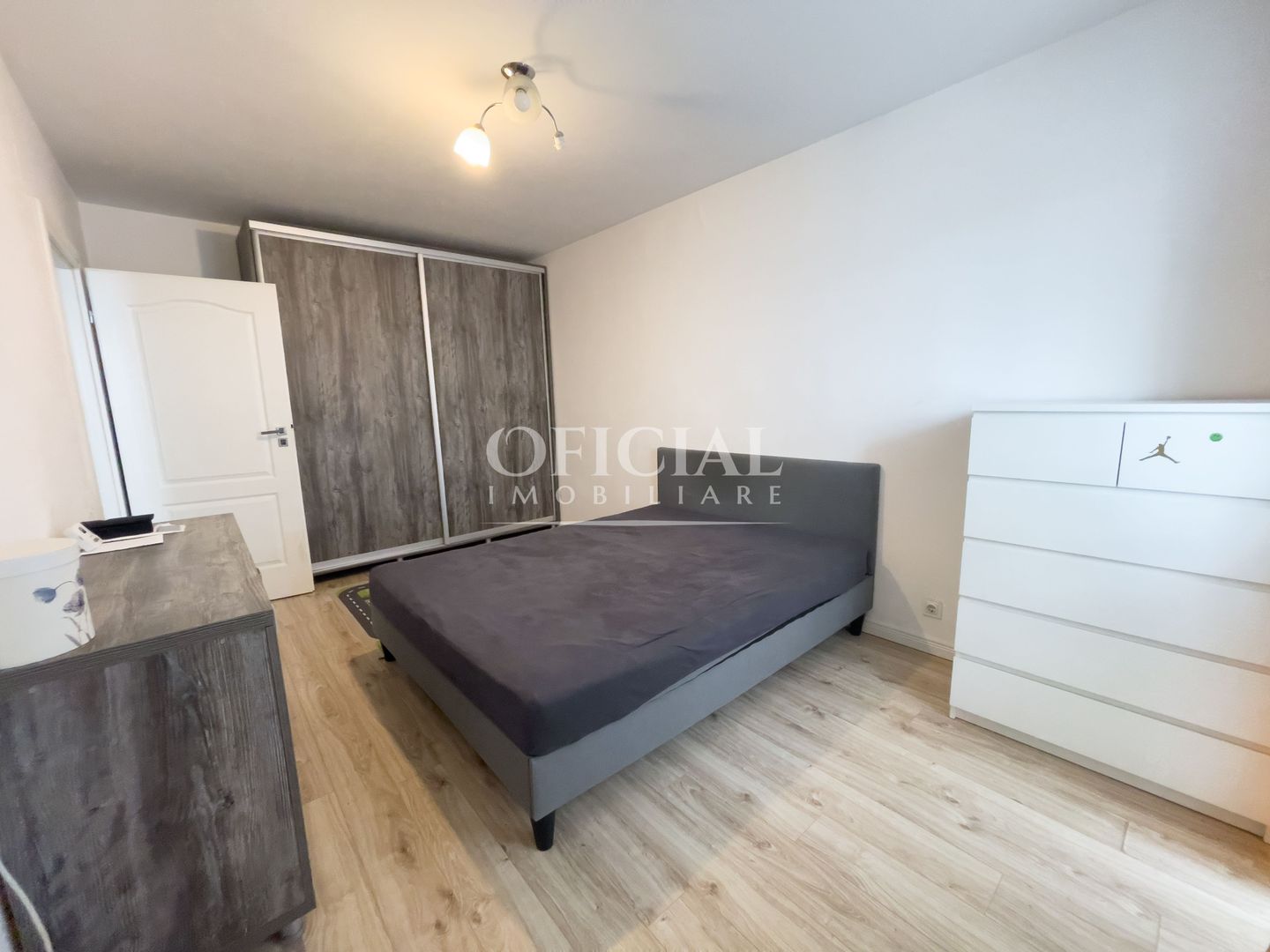 Apartament 2 Camere | 50 mp | Etaj 3/7 | Garaj | Zona VIVO Metro - Poză 2