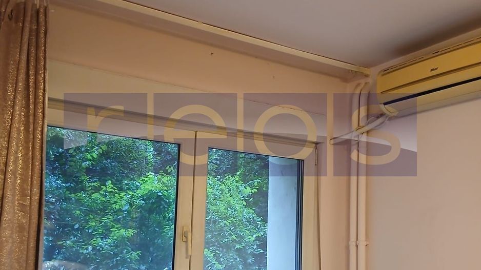 VANZARE - 2 - CAMERE - SEMIDECOMANDAT- Bd. Alexandru Obregia - Poză 4