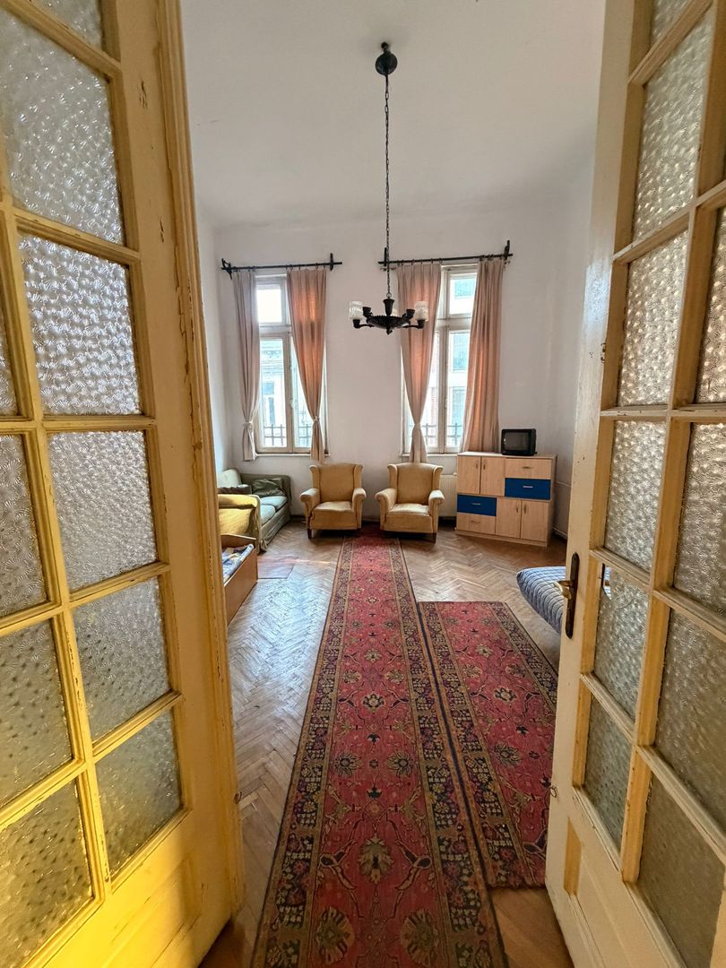 URGENT!, VILA SINGUR CURTE, POZITIE PE COLT, GARAJ, NEGOCIABIL - Poză 3