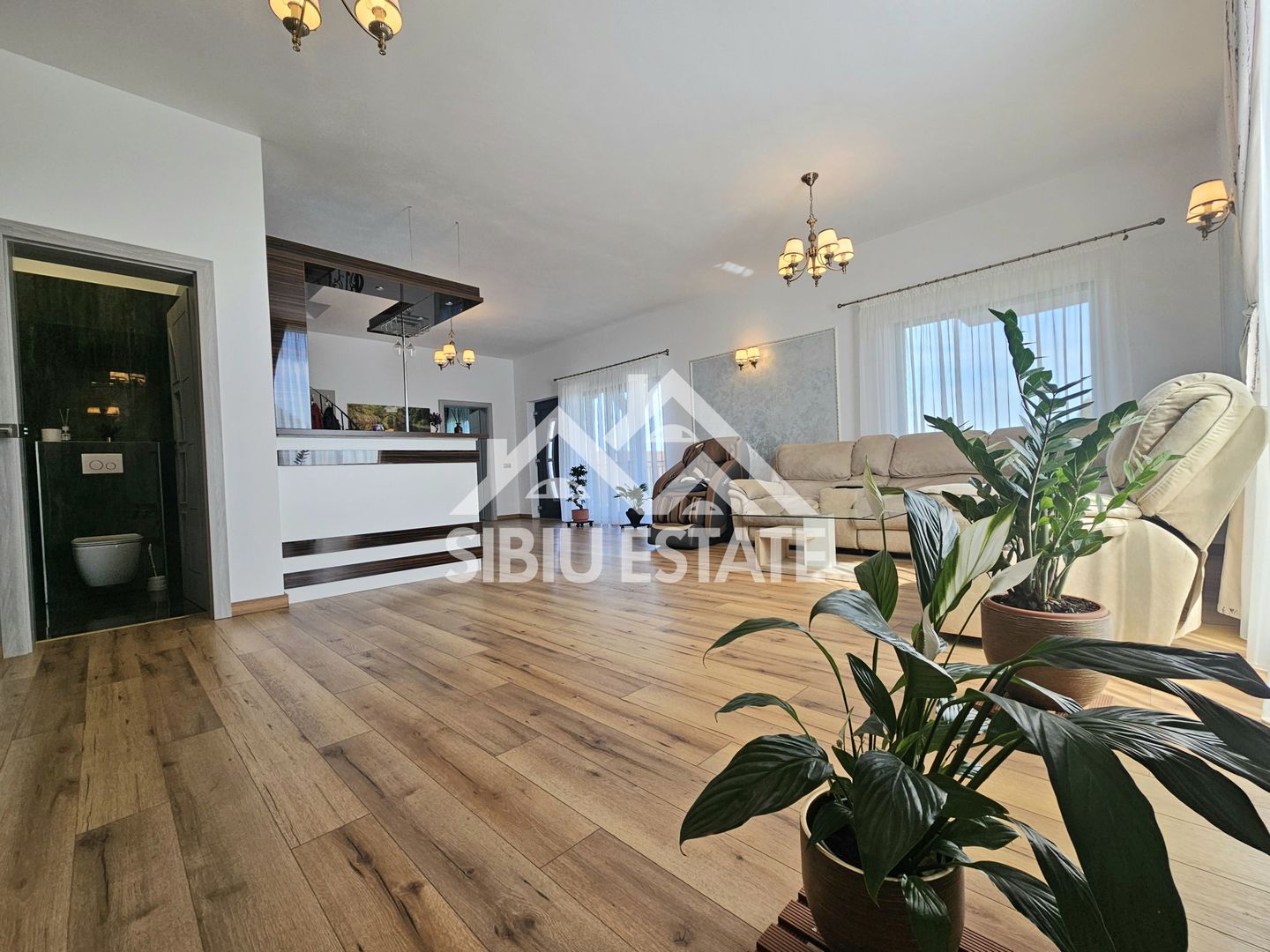 Casa cu piscina, casa NZEB - Poză 1