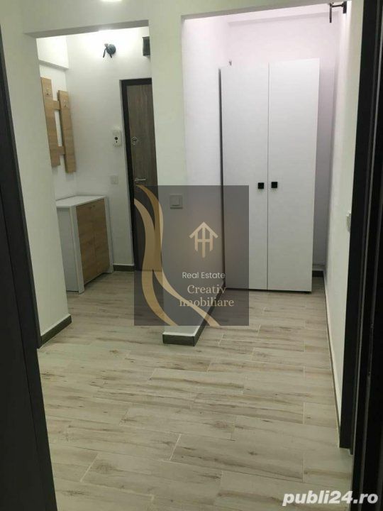 Apartament Plaza Romania - Poză 4