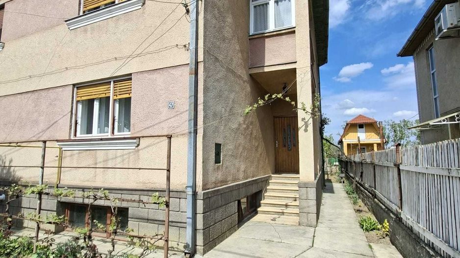 BRASADAS vinde casa cu etaj in zona Bercu Rosu. - Poză 2