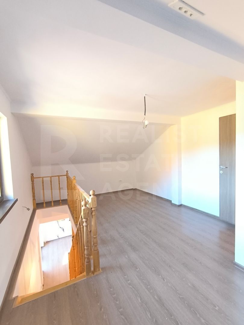 Vânzare, apartament, 3 camere, Predeal, județul Brașov - Poză 6