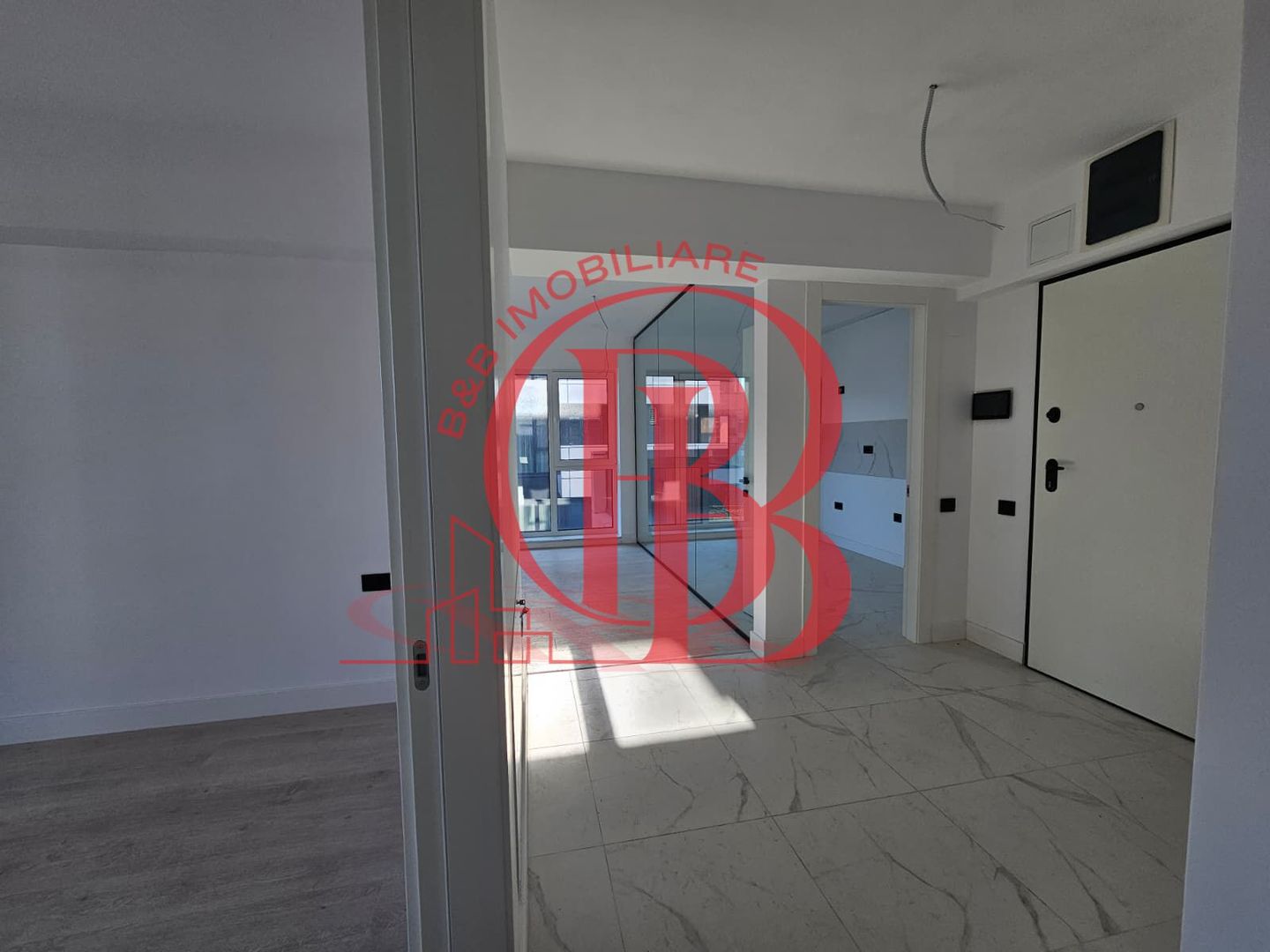 3 camere finalizat proiect Exclusivist cu piscina proprie - Poză 8