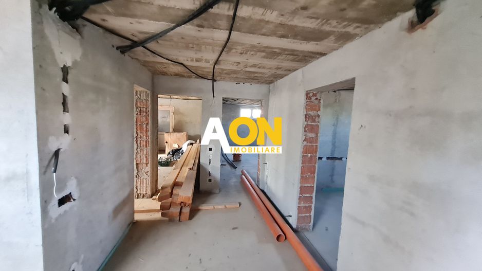 Casa 5 Camere, 284 mp, Teren 459/913, Toate Utilitatile, Zona Arex - Poză 3
