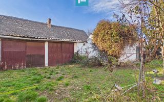 Casă cu 3 camere și teren generos în Battonya - Poză 12