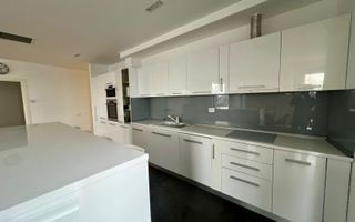 Apartament premium 5 camere - Poză 32