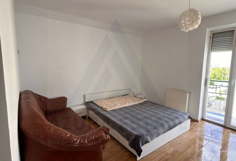 Garsonieră decomandată 28 mp utili recent utilata renovată in Turnișor - Poză 1