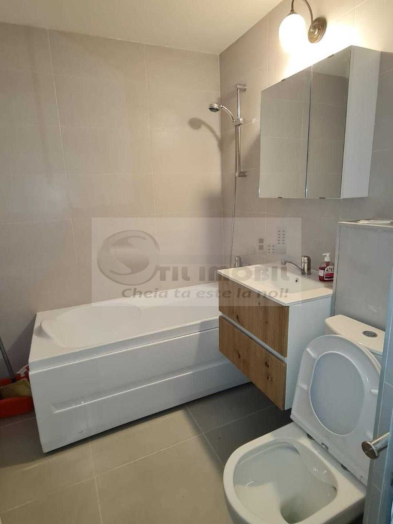 Apartament 3 camere– Str. Sf. Lazăr, vis-a-vis de Palas Mall, RENOVAT - Poză 5