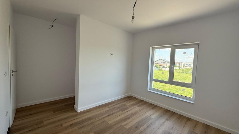 Duplex 4 dormitoare - zona KidsPark -  Dumbravita - Poză 9