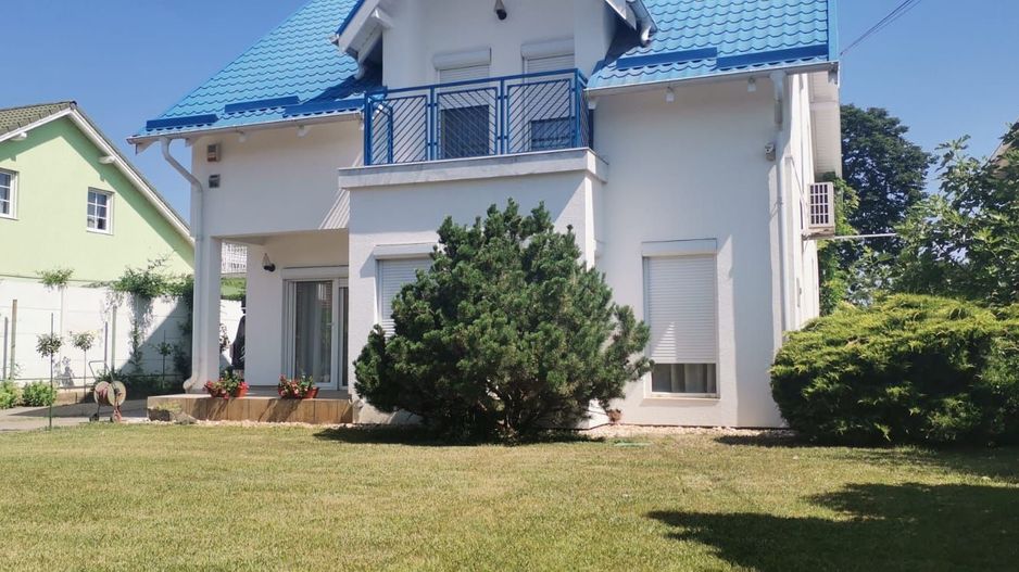 Casă deosebită în Fratellia, cu teren 657 mp - Poză 12