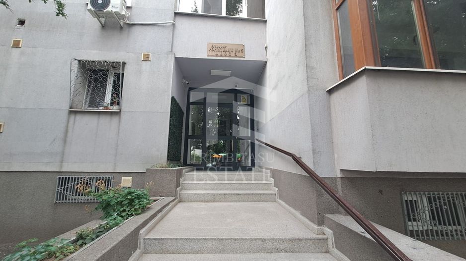 Apartament 3 camere Metrou 1 Mai - Poză 26