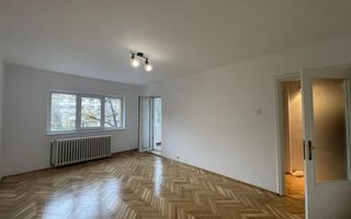 Apartament 3 camere - 2 bai - decomandat - Poză 1