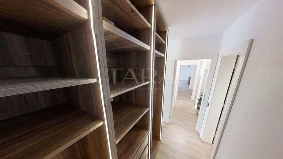 Apartament spațios, recent renovat modern, Zona Recuperare, UMF. - Poză 11