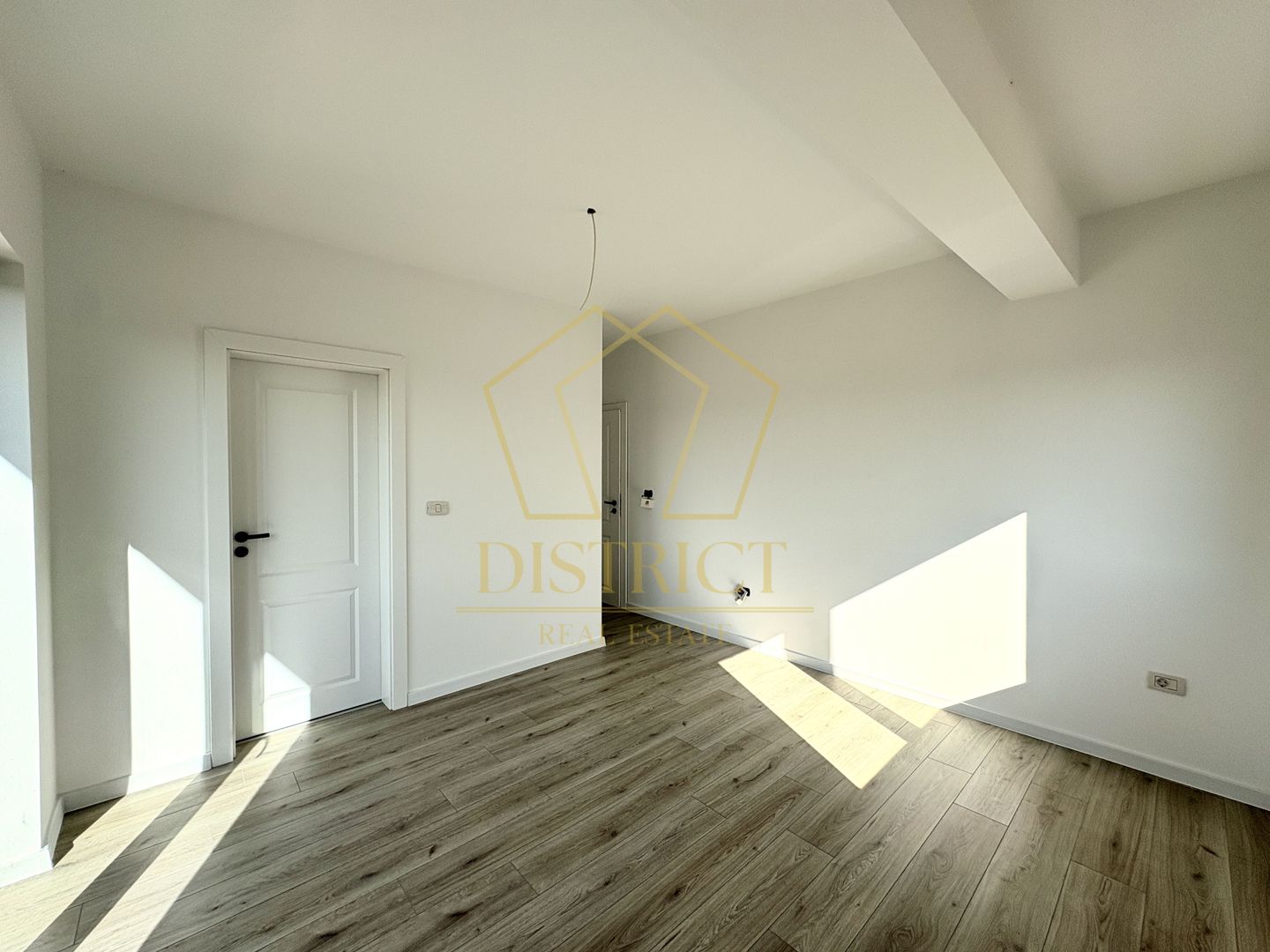 Duplex modern cu 4 camere si 3 bai | Mosnita Noua | VALERY - Poză 5