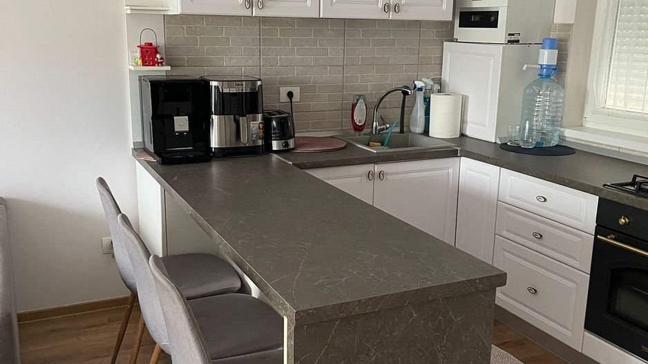 Apartament cu 2 camere si 2 locuri de parcare - Poză 4