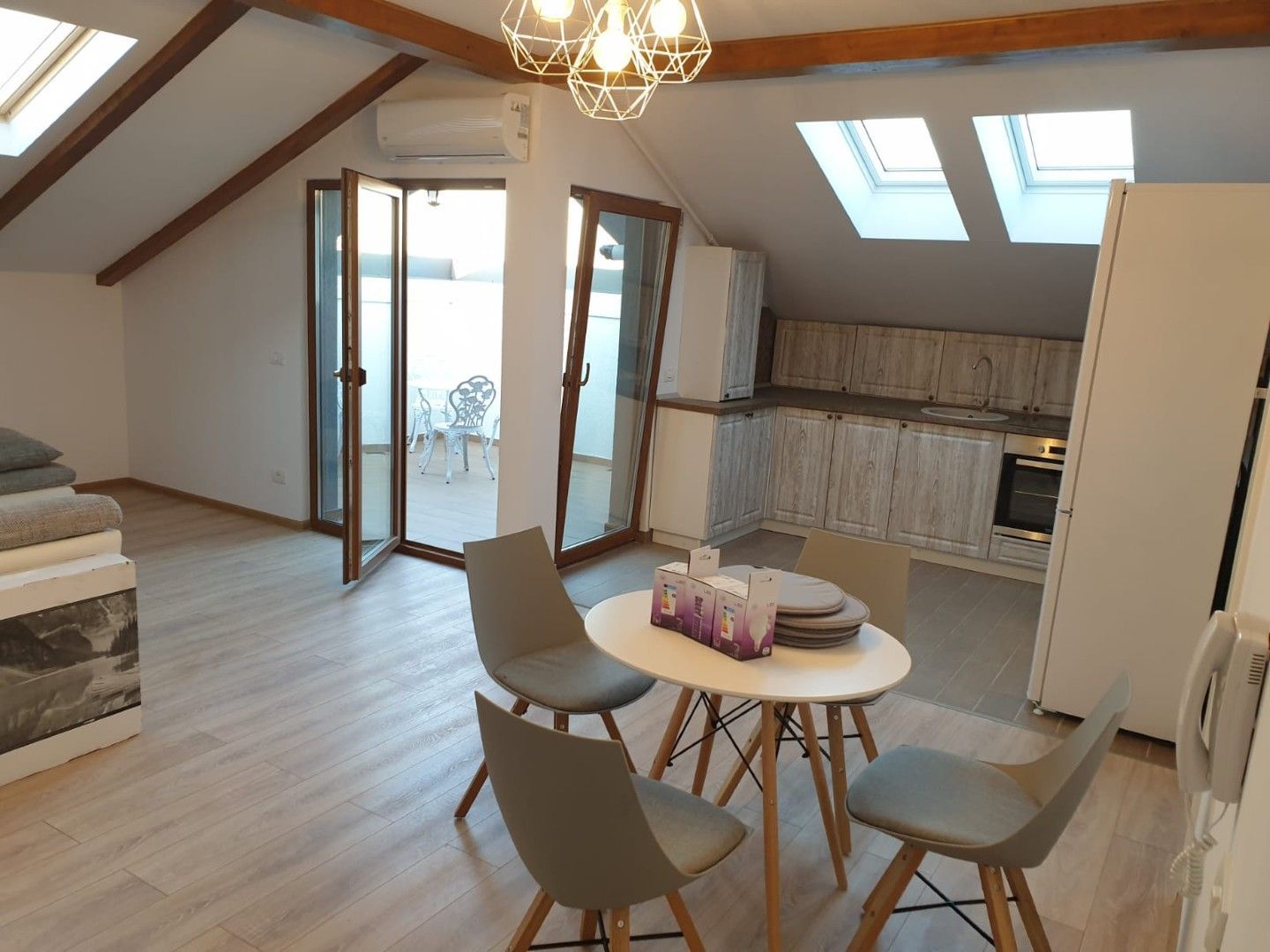 Braytim-Timisoara | 3 camere Terasă privată generoasă - Poză 1