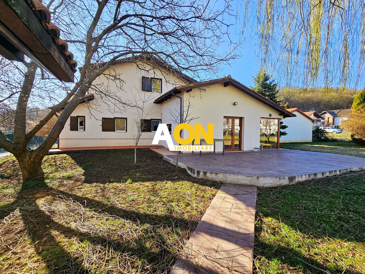 Casa 6 camere, mobilata, utilata, 1700 mp teren, langa padure - Poză 4